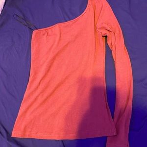 one shoulder long sleeve shirt!